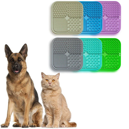 LickMate Slow Feeder Mat – Calming Silicone Treat Pad for Cats & Dogs