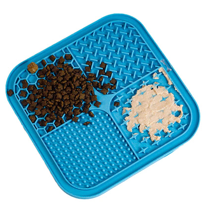 LickMate Slow Feeder Mat – Calming Silicone Treat Pad for Cats & Dogs
